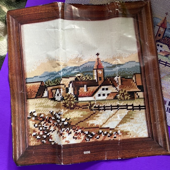 European village needle point canvas - Picture 4 of 4
